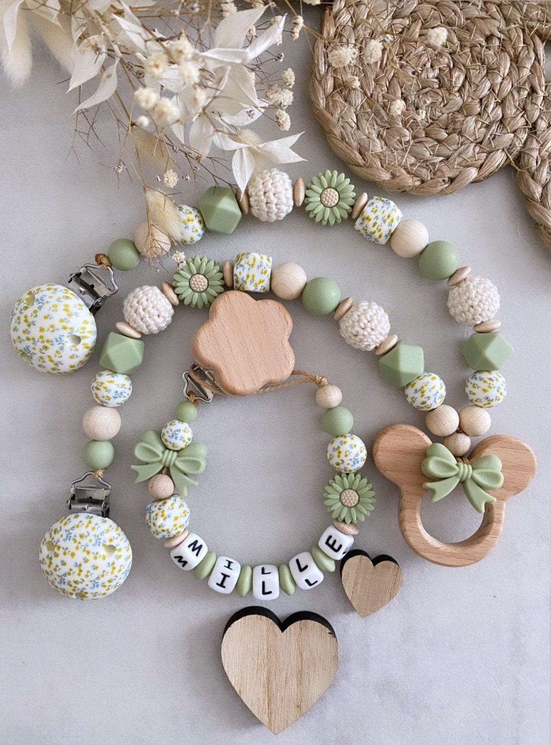 Schnullerkette Mit Name Kinderwagenkette Personalisiert Mädchen Maus Naturtöne Schnullerkette Mit Name Kinderwagenkette Personalisiert Mädchen Maus Naturtöne von Etsy - ChriluzaShop