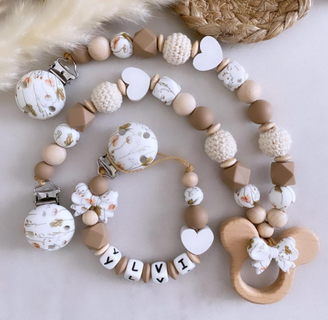 Personalisierte Schnullerkette & Kinderwagenkette Mädchen Wahlweise Im Set Aus Holz - Und Silikonperlen. Geschenk Zur Geburt Oder Taufe Personalisierte Schnullerkette & Kinderwagenkette Mädchen Wahlweise Im Set Aus Holz - Und Silikonperlen. Geschenk Zur Geburt Oder Taufe von Etsy - ChriluzaShop