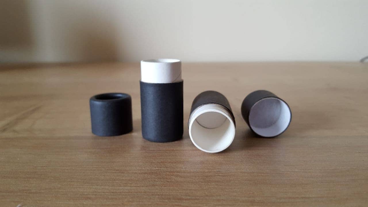 20 Stück | 7G Schwarz Papier Lippenbalsam Tube 20 Stück | 7G Schwarz Papier Lippenbalsam Tube von Etsy - Cinealta