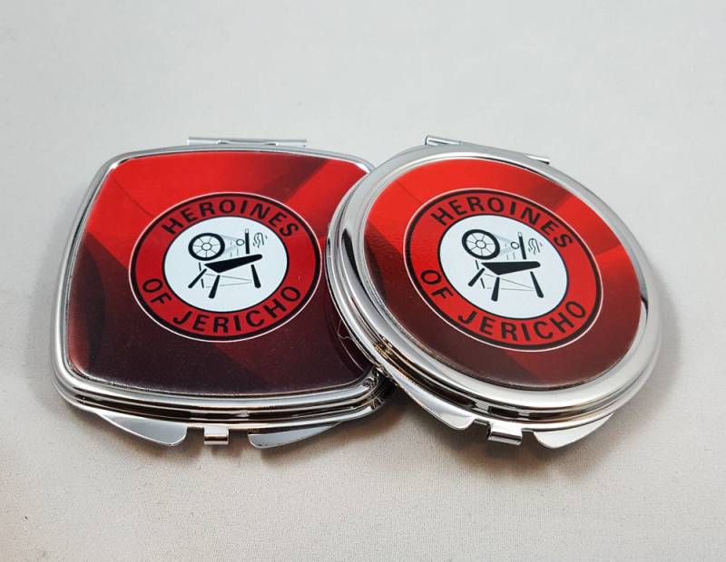 Heldinnen Von Jericho Taschenspiegel, Hoj Personalisierte Kompakte Handspiegel, Brautgeschenke, Einzigartige Geschenke, Weihnachtsgeschenke von Etsy - ClassicDesignsGifts