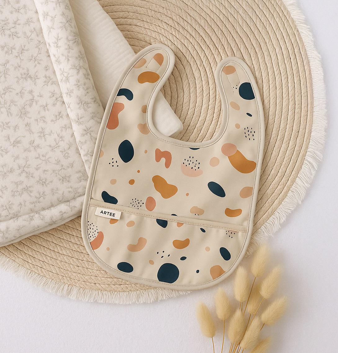 Lätzchen Beschichtet Waschbar Abwaschbar Mit Auffangtasche Baby Kind Recyceltem Polyester Stoff Print, Geschenk Zur Geburt, Schürze Lätzchen Beschichtet Waschbar Abwaschbar Mit Auffangtasche Baby Kind Recyceltem Polyester Stoff Print, Geschenk Zur Geburt, Schürze von Etsy - CleoNoah