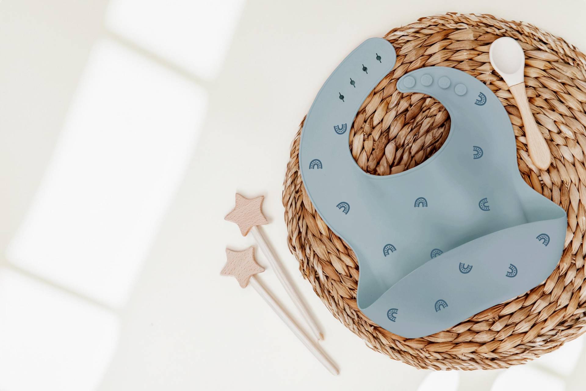 Silikon Lätzchen Mit Auffangtasche Baby Und Kleinkind Onesize Ideal Als Geschenk Zur Geburt, Beikost Start, Taufe, Geburtstag Silikon Lätzchen Mit Auffangtasche Baby Und Kleinkind Onesize Ideal Als Geschenk Zur Geburt, Beikost Start, Taufe, Geburtstag von Etsy - CleoNoah
