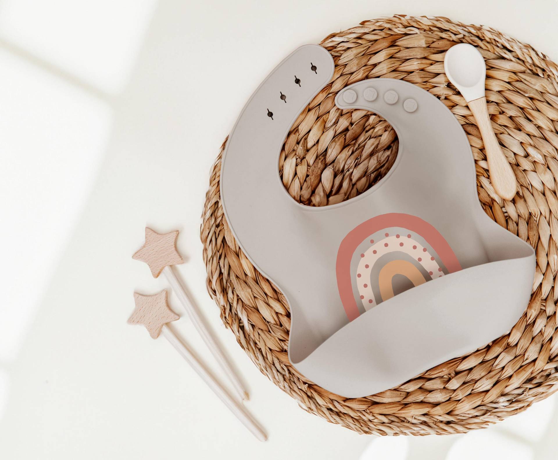 Silikon Lätzchen Mit Auffangtasche Baby Und Kleinkind Onesize Ideal Als Geschenk Zur Geburt, Beikost Start, Taufe, Geburtstag Silikon Lätzchen Mit Auffangtasche Baby Und Kleinkind Onesize Ideal Als Geschenk Zur Geburt, Beikost Start, Taufe, Geburtstag von Etsy - CleoNoah