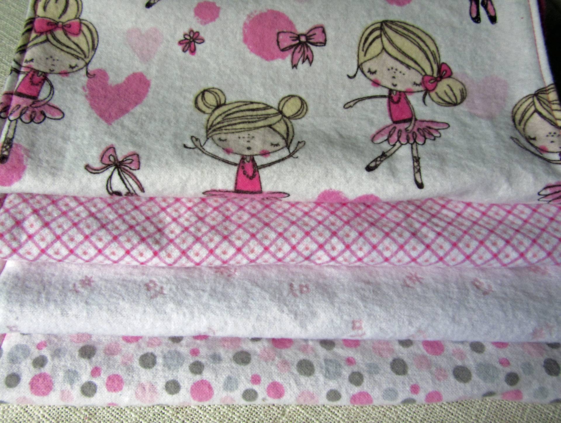 Spucktuch Set, Ballerina Babyparty, Spucktücher Mädchen, Baby Spucktücher, Spucktuch, Mädchen Geschenk, Geschenk Für Neugeborene von Etsy - Cloud3Designs
