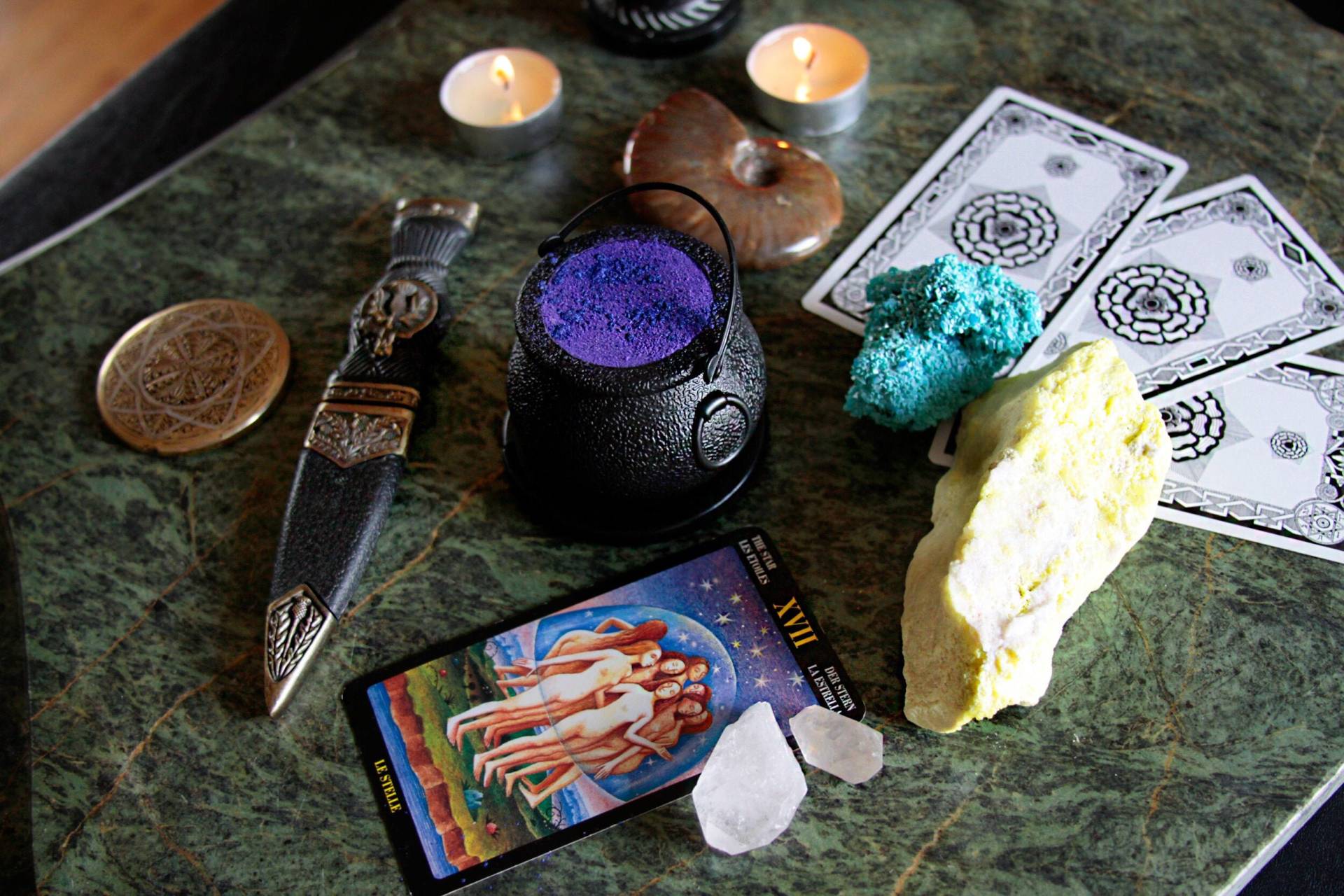 Mix | Kessel-Badebomben - Halloween-Hexen Gebrauen Fizz, Wählen Sie Ihre Farbe & Duft von Etsy - CoastAndClearing