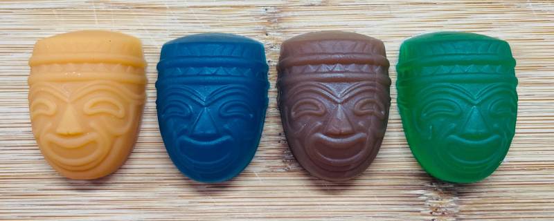 Kleine Tiki Seifen, 4Er Set von Etsy - CoastalMindset