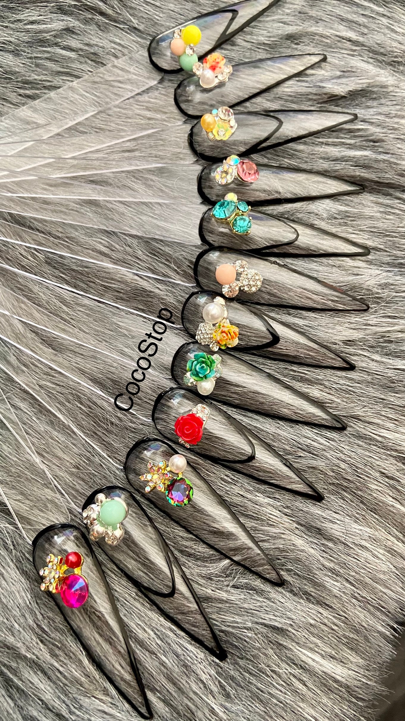 24 Stück Nagelschmuck Blumen Strass 3D Nagel Charms 24 Stück Nagelschmuck Blumen Strass 3D Nagel Charms von Etsy - CocoStop