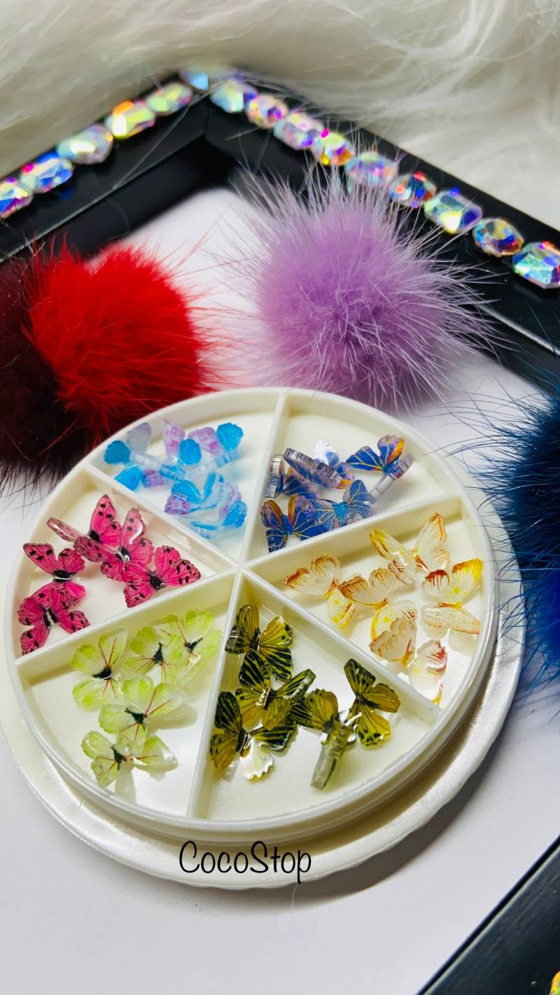 30 Stück Schmetterling Kawaii 3D Nagel Charms von Etsy - CocoStop