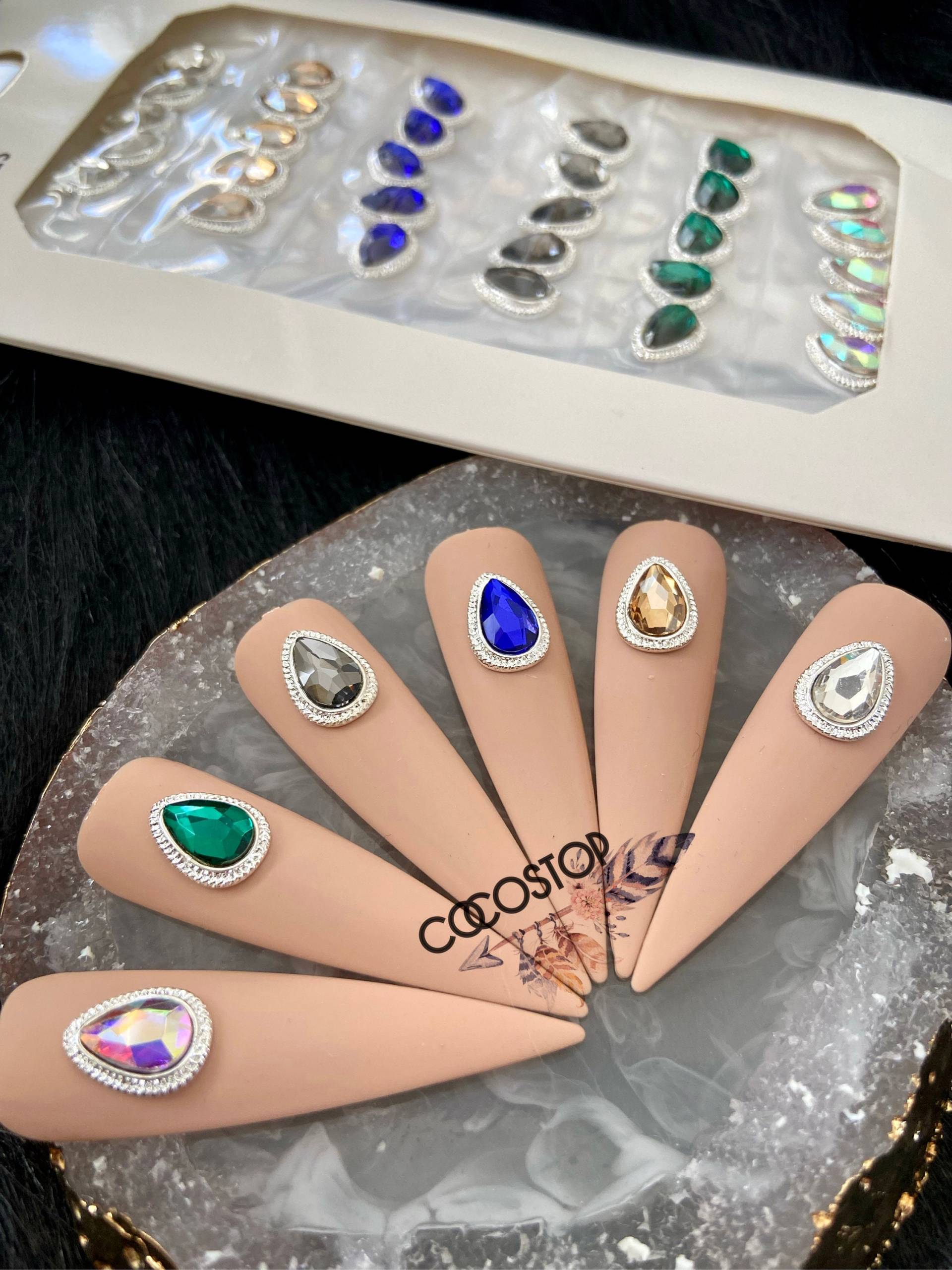 30 Stück Tropfen Nagelschmuck 3D Nagel Charms Nailart 30 Stück Tropfen Nagelschmuck 3D Nagel Charms Nailart von Etsy - CocoStop