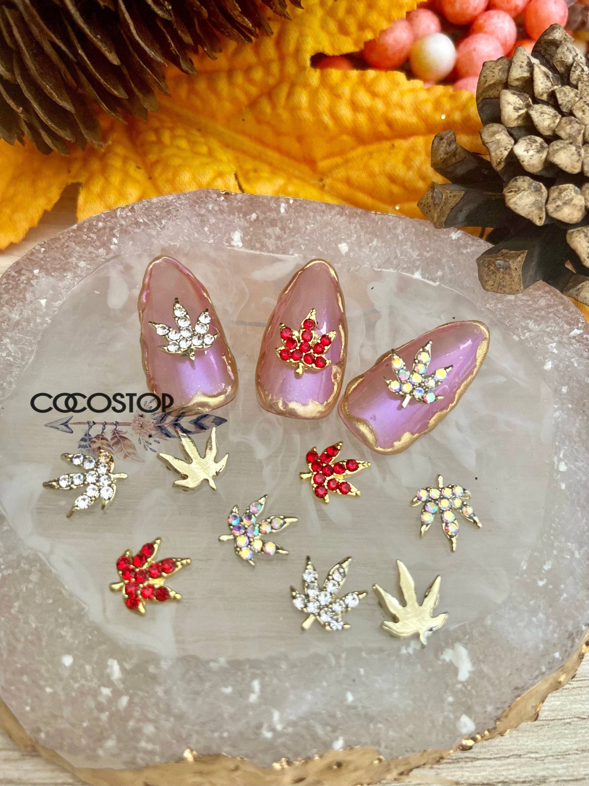 5/10 Stück Ahornblatt 3D Nagel Charms Herbst Nailart 5/10 Stück Ahornblatt 3D Nagel Charms Herbst Nailart von Etsy - CocoStop