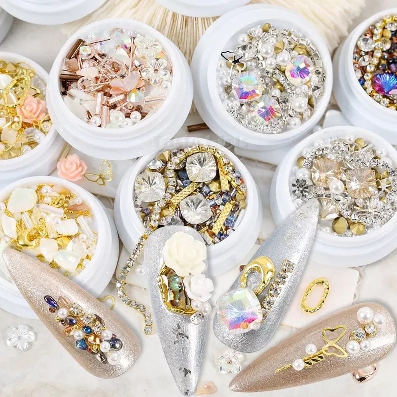 Mix Strass Glas, Charms Nagel, Juwel Diamanten 3D Blumen Nail Art Dekorationen Mix Strass Glas, Charms Nagel, Juwel Diamanten 3D Blumen Nail Art Dekorationen von Etsy - CocoStop