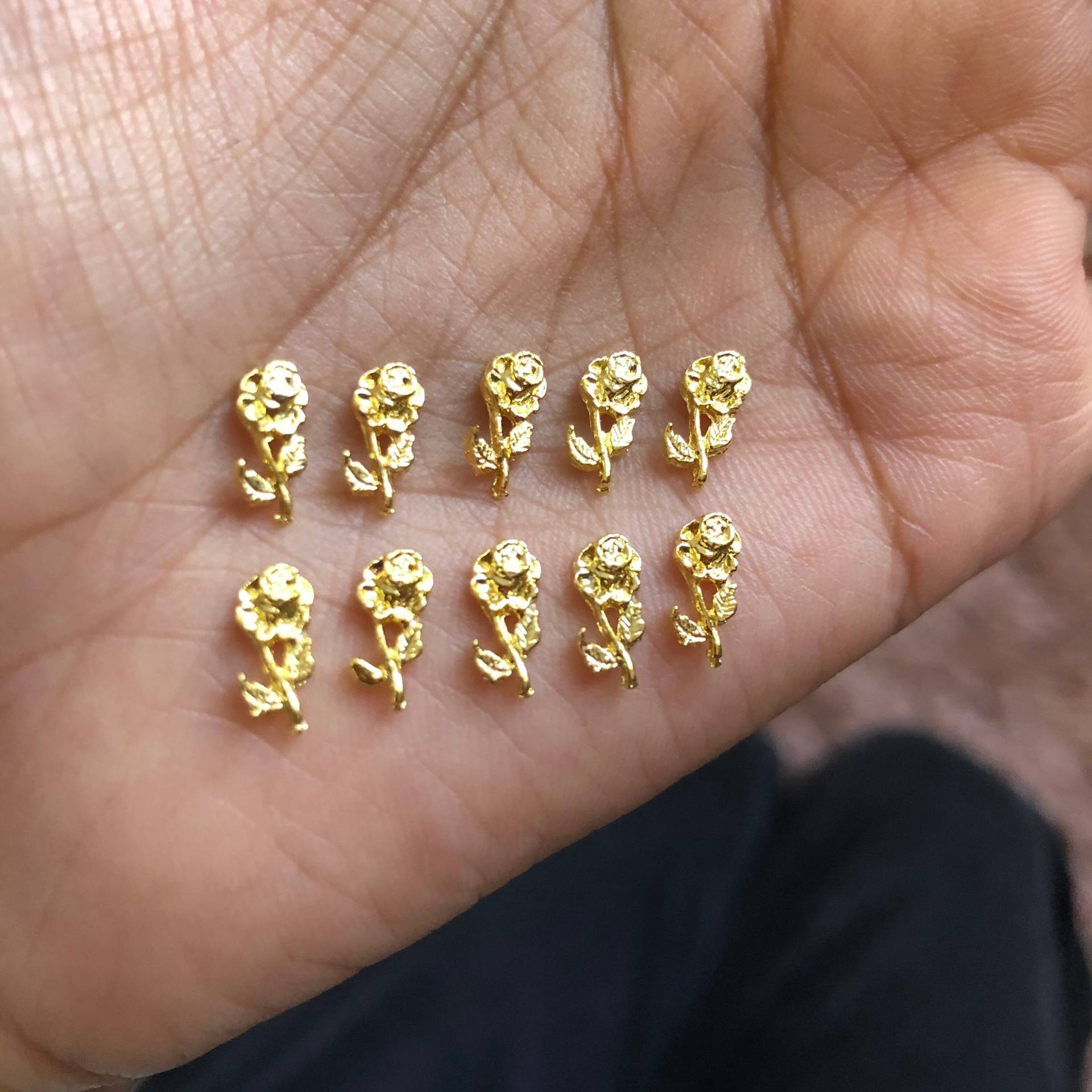 Gold Blüten Charms Für Nail Art - 20stk von Etsy - CometNailSupply