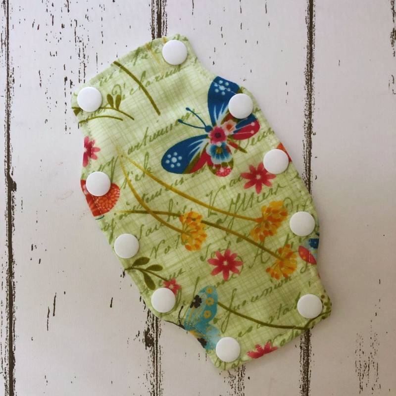 Sondenanschlussabdeckung "Butterfly Garden" von Etsy - Comforttubies