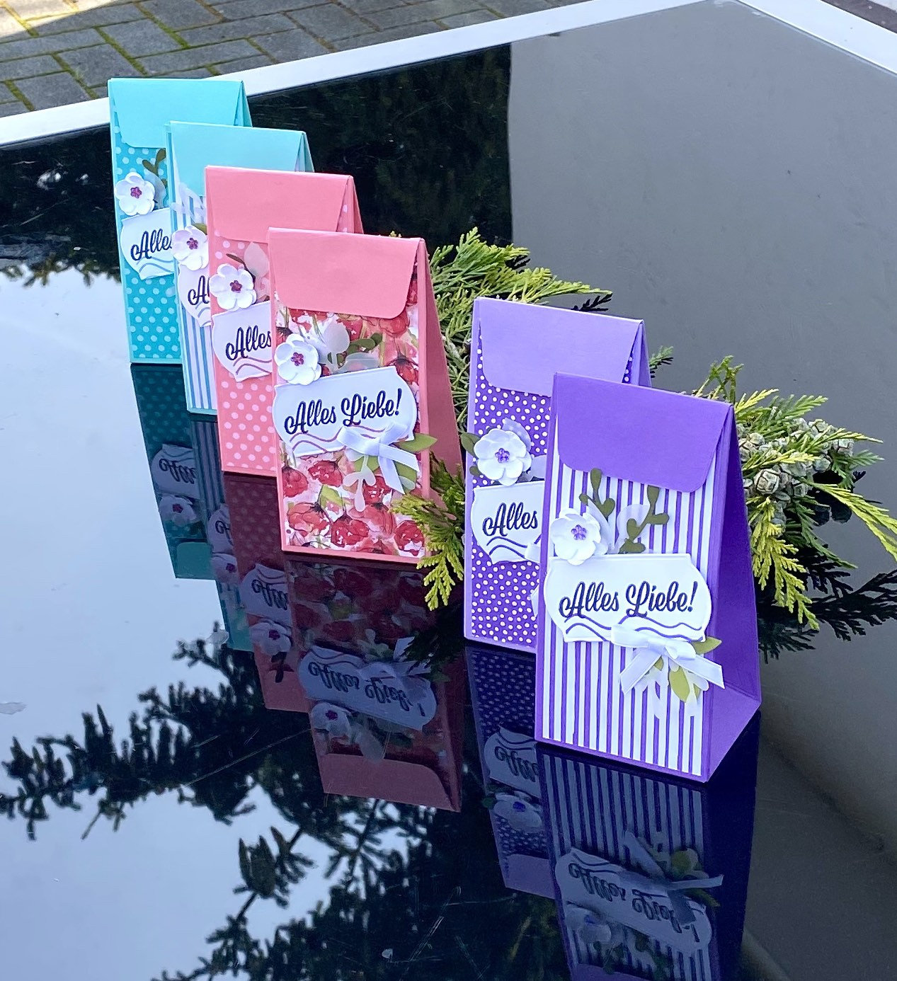 Tolle, Kleine Geschenktüte Zum Befüllen Mit Kleinigkeiten/Mitbringsel Für Jeden Anlass Tolle, Kleine Geschenktüte Zum Befüllen Mit Kleinigkeiten/Mitbringsel Für Jeden Anlass von Etsy - CoolesausPapier