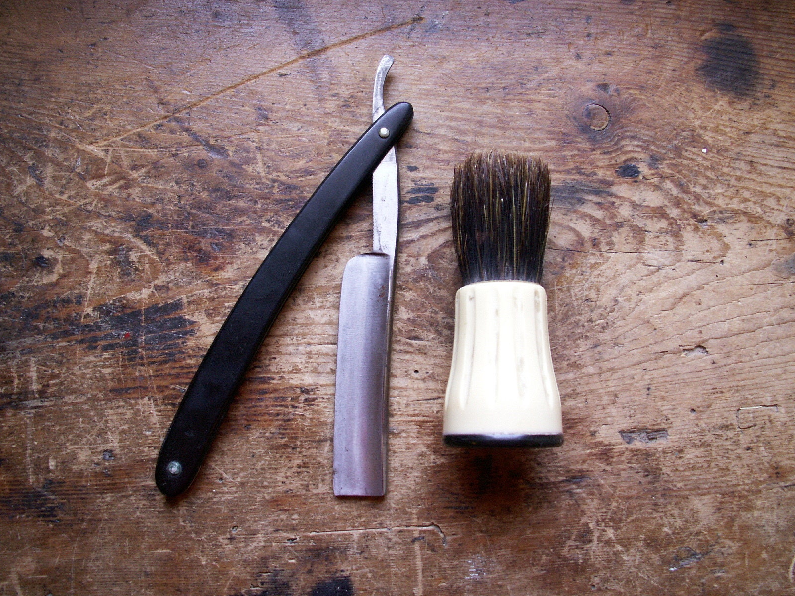 Vintage-Diamant Zusätzliche Hohl Geschliffen Rasiermesser Mit Schwarzem Bakelitgriff von Etsy - CopperAndTin