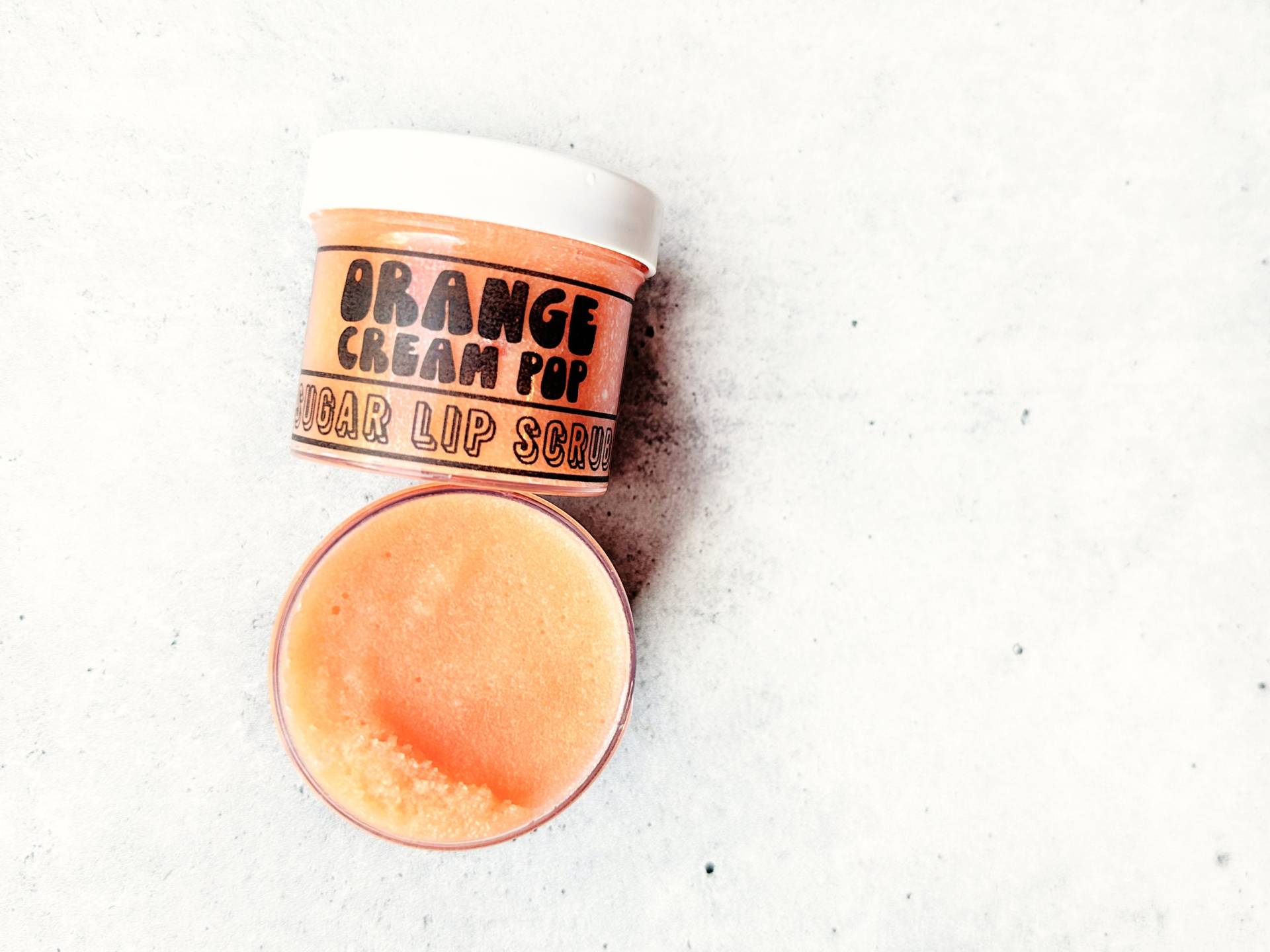 Orange Cream Pop Lip Scrub - Veganes Peeling-Zuckerpeeling Feuchtigkeitsspendende Lippenpflege Natürliche Shea- & Kakaobutter Geschenke Für Sie 100 von Etsy - CosmicallyMisplaced