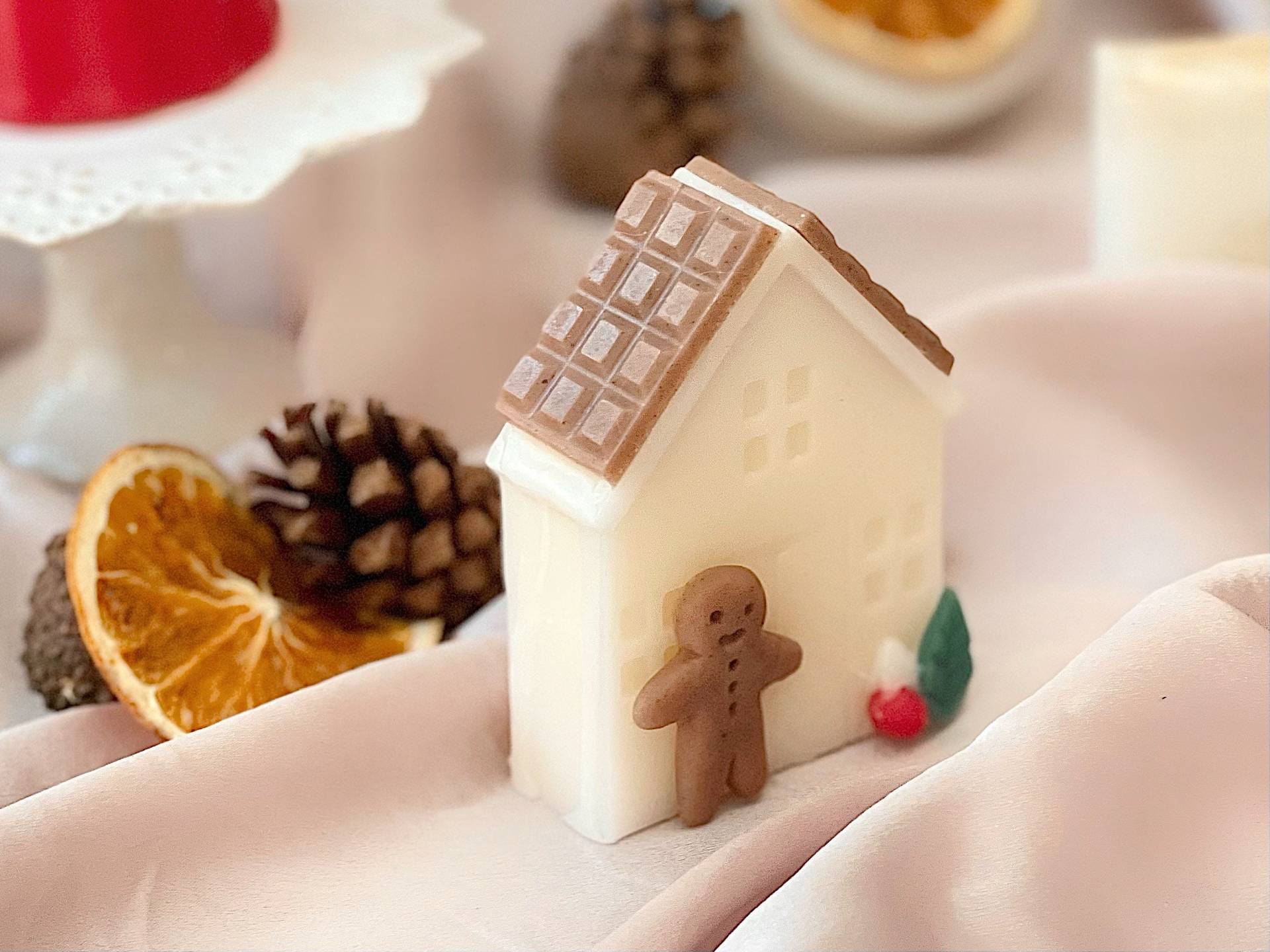 Soap For Christmas Gingerbread House With Man von Etsy - CottageandRose
