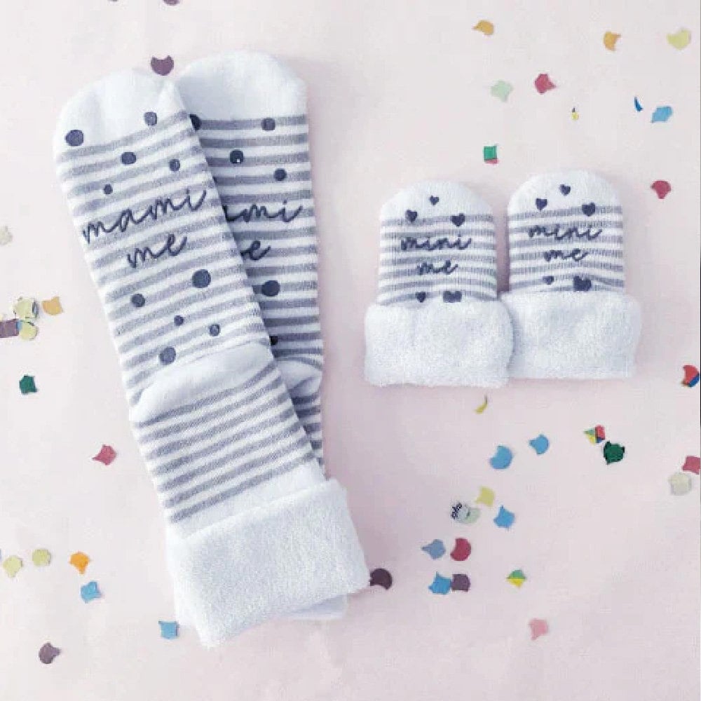 Bambus-Socken Für Mama Und Baby - "Mami Me & Mini Me", Geschenk Schwangere, Unisex, Onesize, Pflegeleicht, Kleines Zur Geburt Bambus-Socken Für Mama Und Baby - "Mami Me & Mini Me", Geschenk Schwangere, Unisex, Onesize, Pflegeleicht, Kleines Zur Geburt von Etsy - CountdownKalender