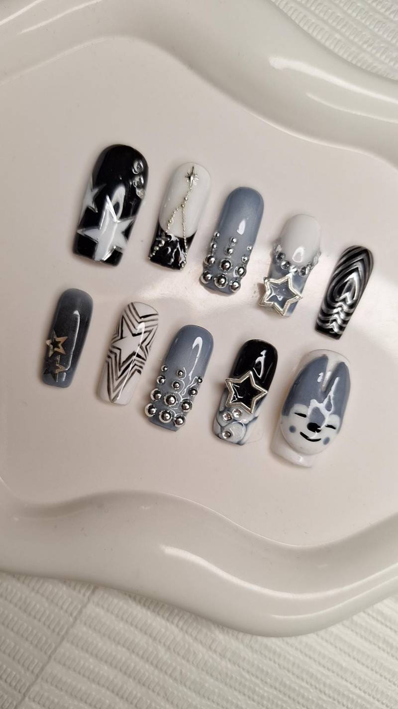 Bangchan Wolfchan Stray Kids Nägel von Etsy - CozyGlossAndMore