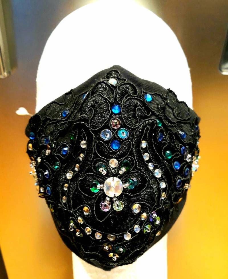 Stoffmaske Für Nicole - Mit Spitze Und Strass von Etsy - CraftExplosionCZ