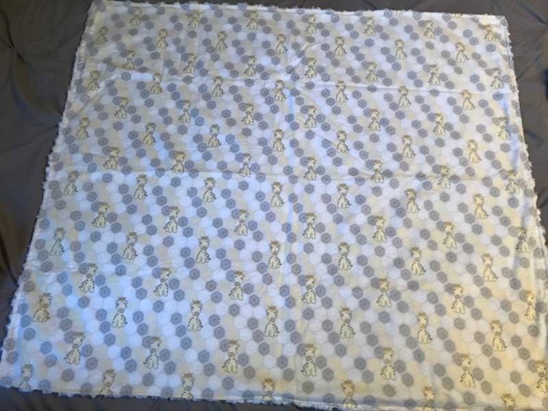 Giraffe Royalty Babydecke Giraffe Royalty Babydecke von Etsy - CraftyBCo