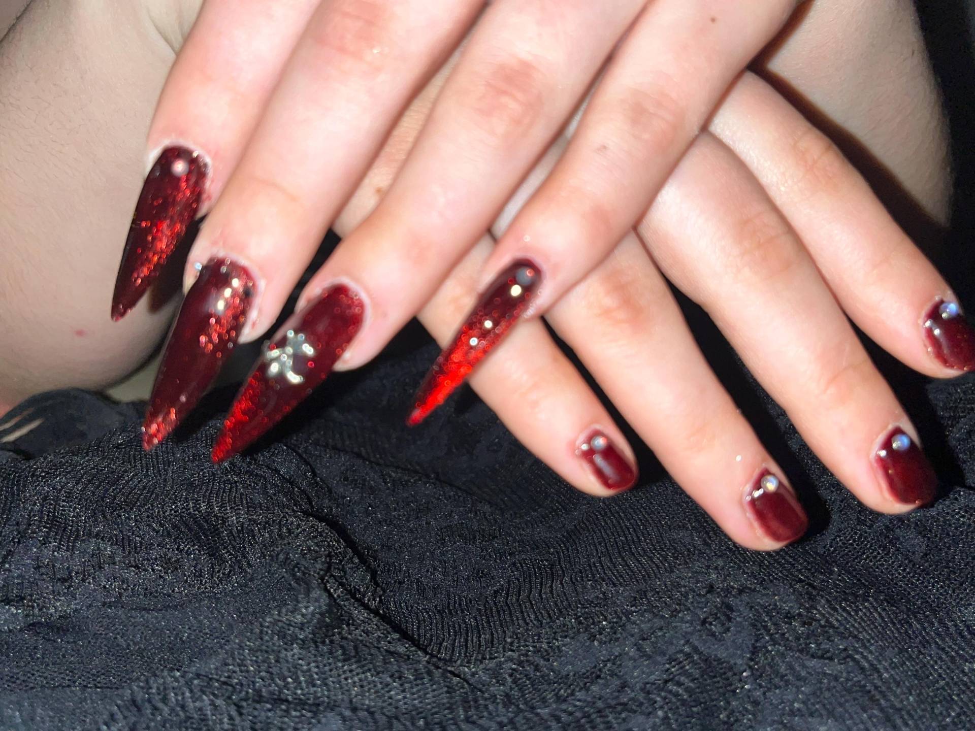 Red Cat-Eye Stiletto Set Red Cat-Eye Stiletto Set von Etsy - CrazyNailzz