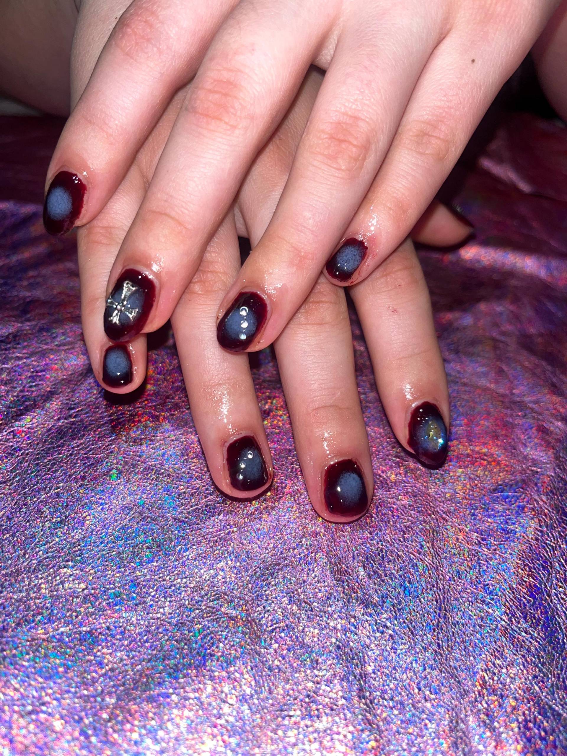 Red & Blue Grunge Press-Ons Red & Blue Grunge Press-Ons von Etsy - CrazyNailzz