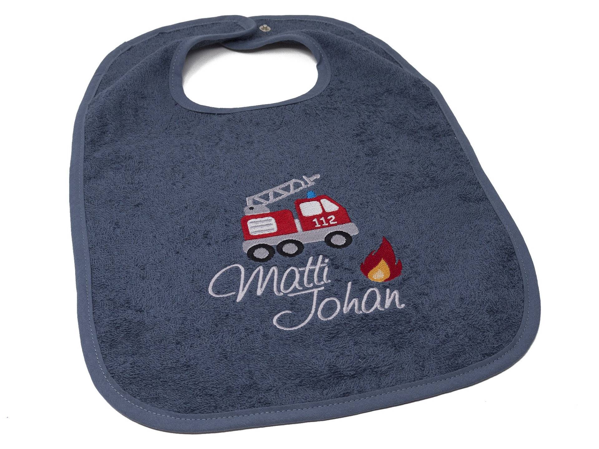 Lätzchen Mit Druckknopf Namen Und Motiv Feuerwehrauto, Geschenk Zur Geburt, Babylätzchen Personalisiert, Namen, Taufgeschenk Lätzchen Mit Druckknopf Namen Und Motiv Feuerwehrauto, Geschenk Zur Geburt, Babylätzchen Personalisiert, Namen, Taufgeschenk von Etsy - CreateyourCover