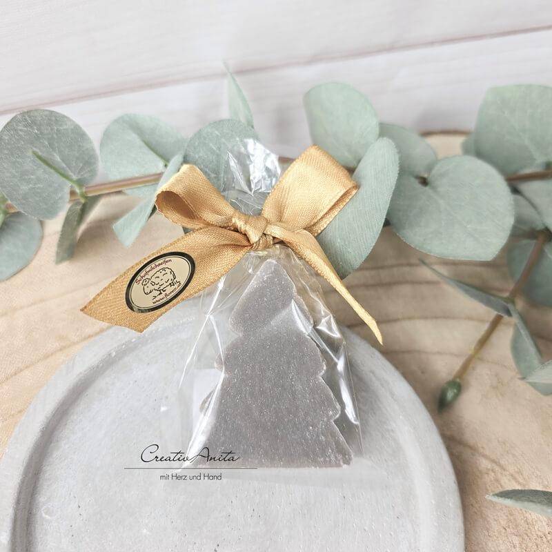 Tannenbaum Aus Schafmilchseife - Weihnachtsbaum Verpackt Christrose Grau von Etsy - CreativAnita