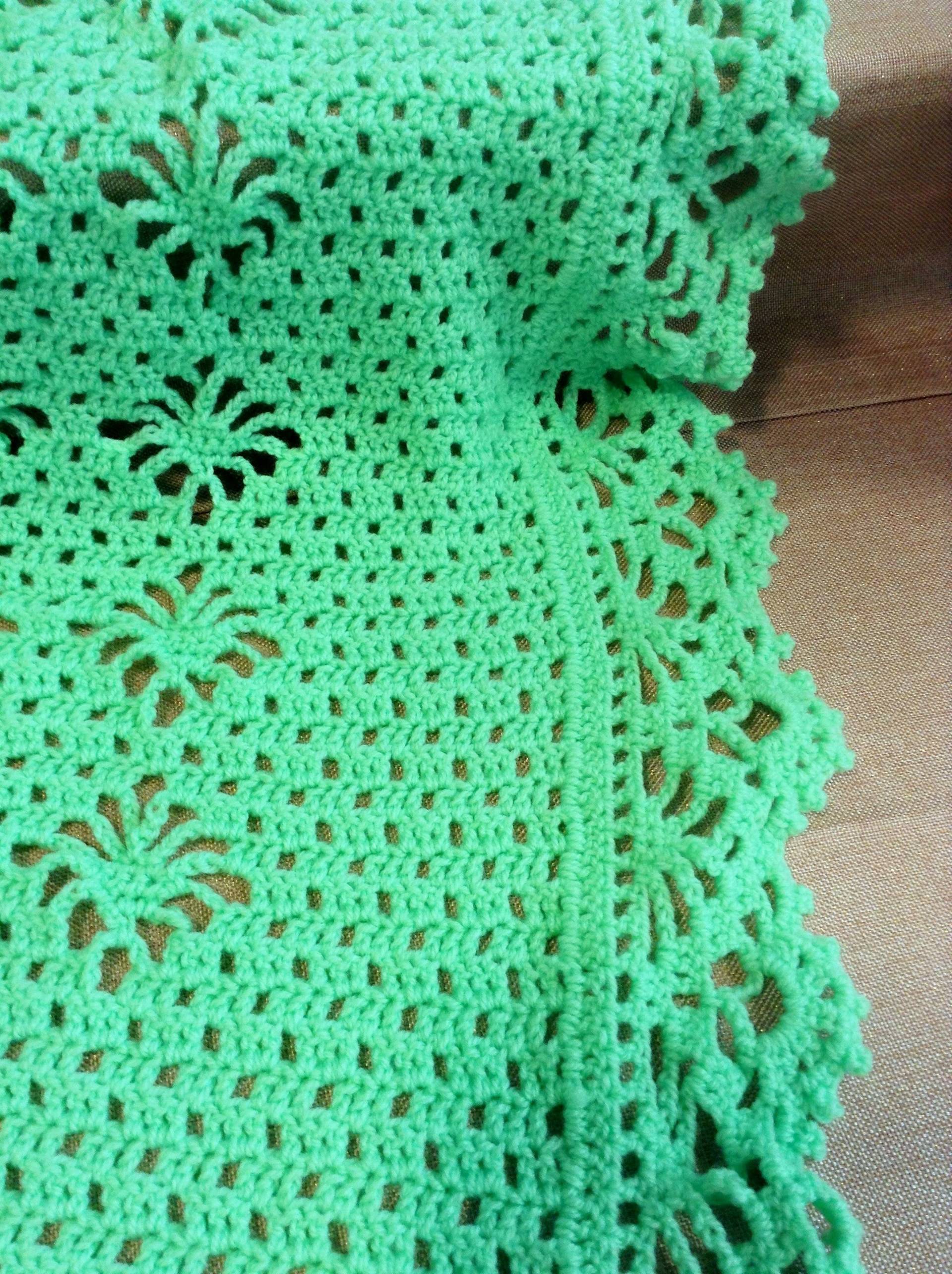 Mintgrün Gehäkelte Decke Mintgrün Gehäkelte Decke von Etsy - CrittersAndCrochet