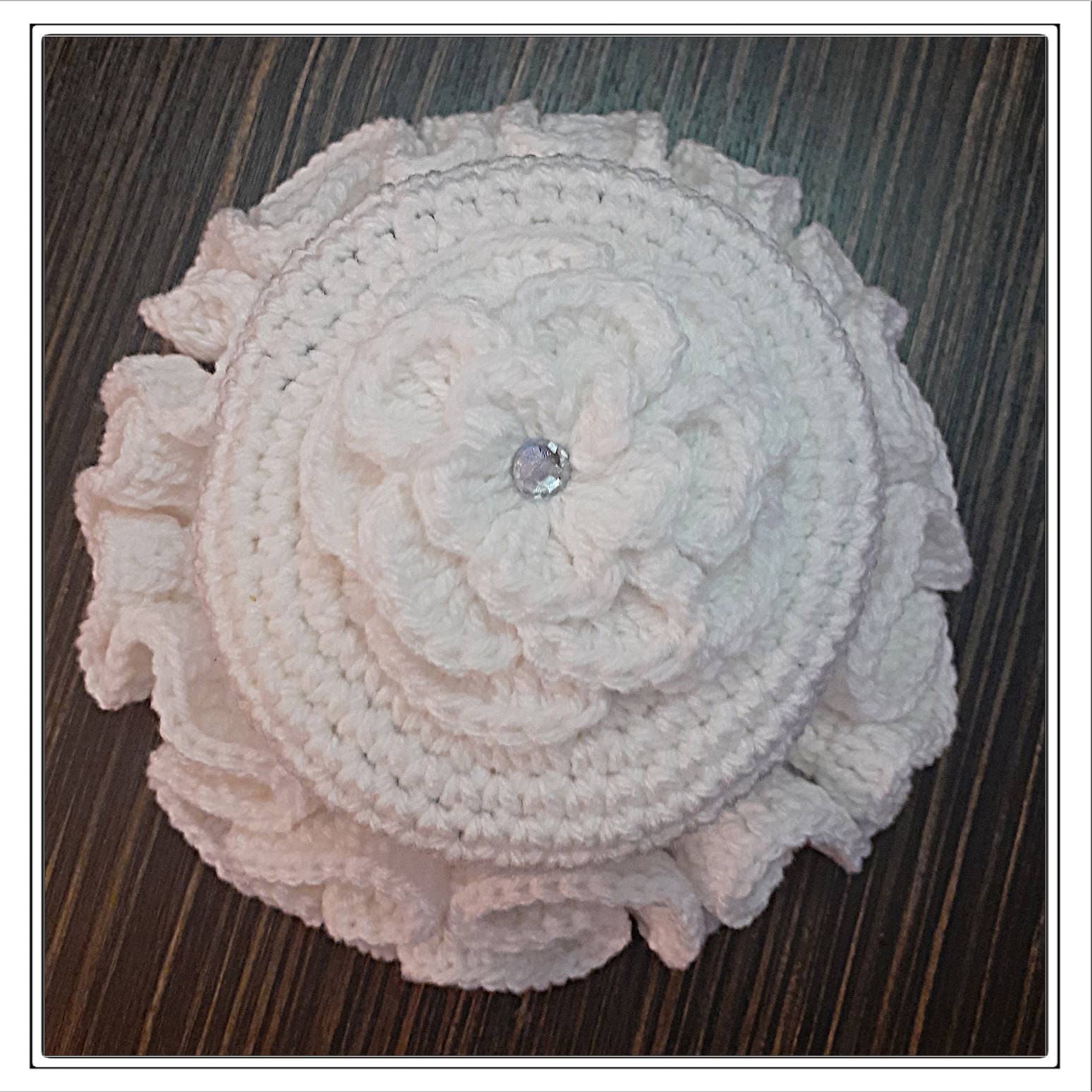 Gehäkelte Toilettenpapierhülle von Etsy - CrochetbyEssie