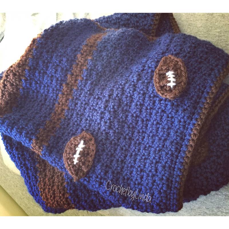 Gehäkelte Fußball Applikation Babydecke von Etsy - CrochetbylindaShop