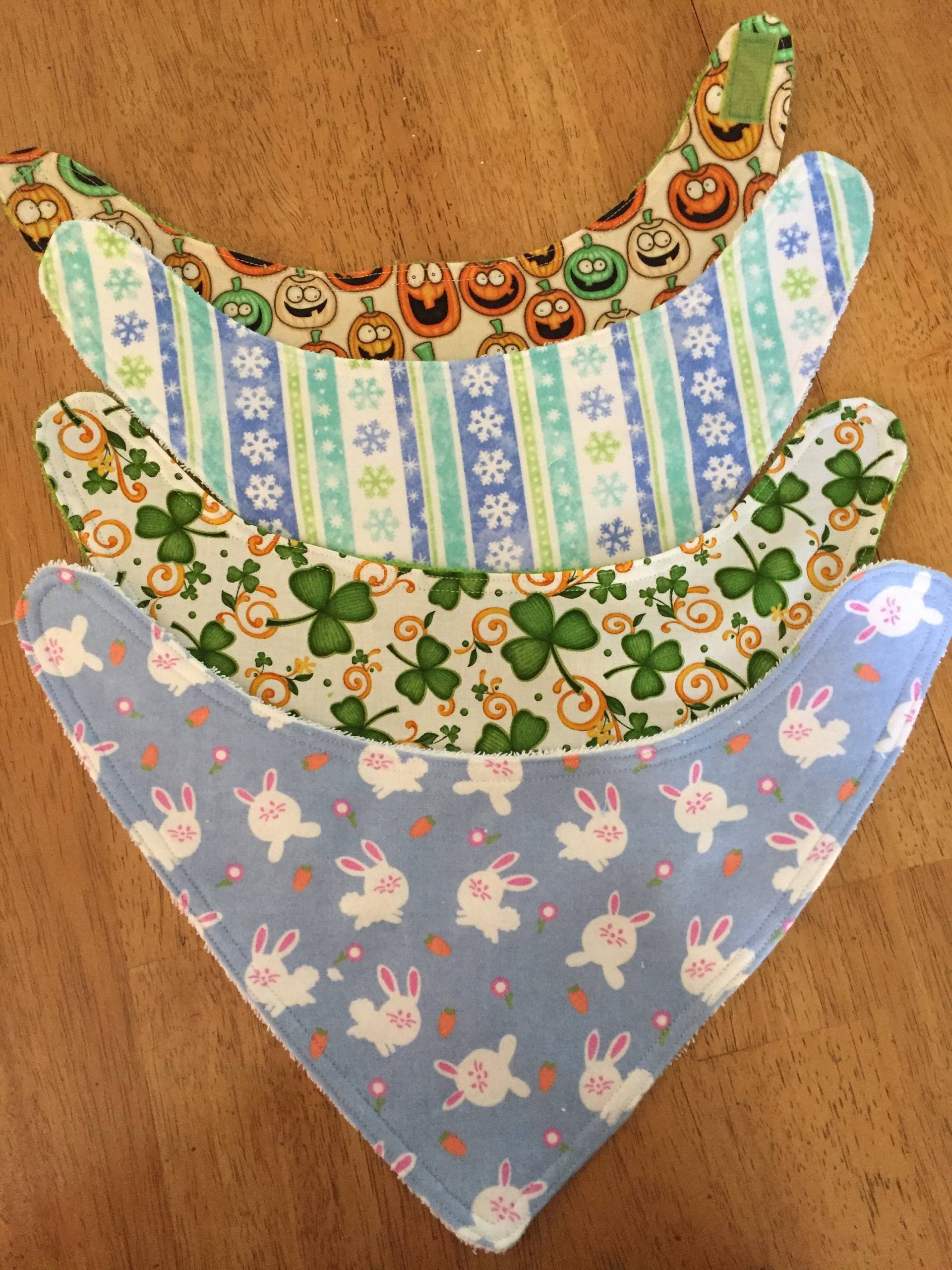 Bandana Lätzchen von Etsy - CrowesCraftCorner