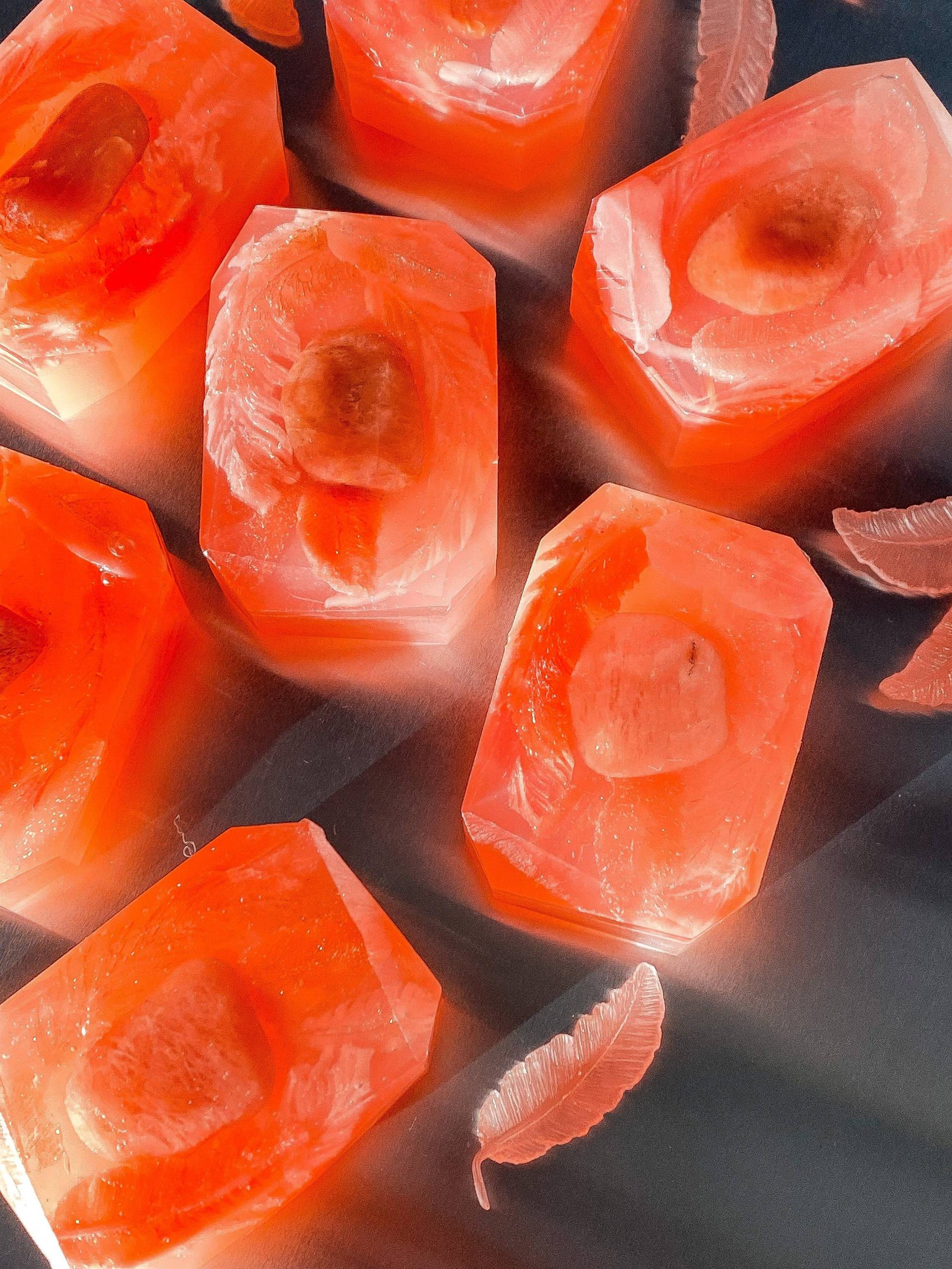 Fearless Flight | Widder Sonne - 5 Unzen Crystal Infundierte Bar Seife Geschenk Für Sie Fearless Flight | Widder Sonne - 5 Unzen Crystal Infundierte Bar Seife Geschenk Für Sie von Etsy - CrystalBarSoap