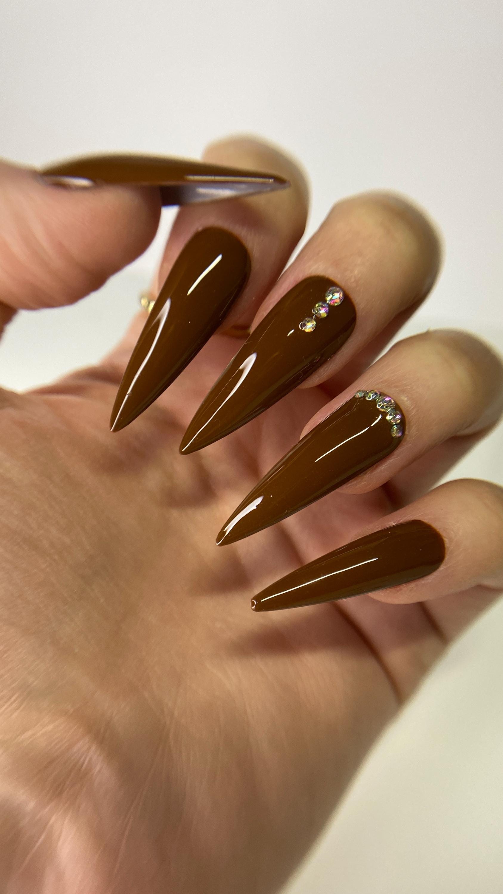 Espresso Elegance | Press-On Nails Glossy Finish Rhinestone Accent Reusable Handmade Luxury von Etsy - DIANENpressonnails