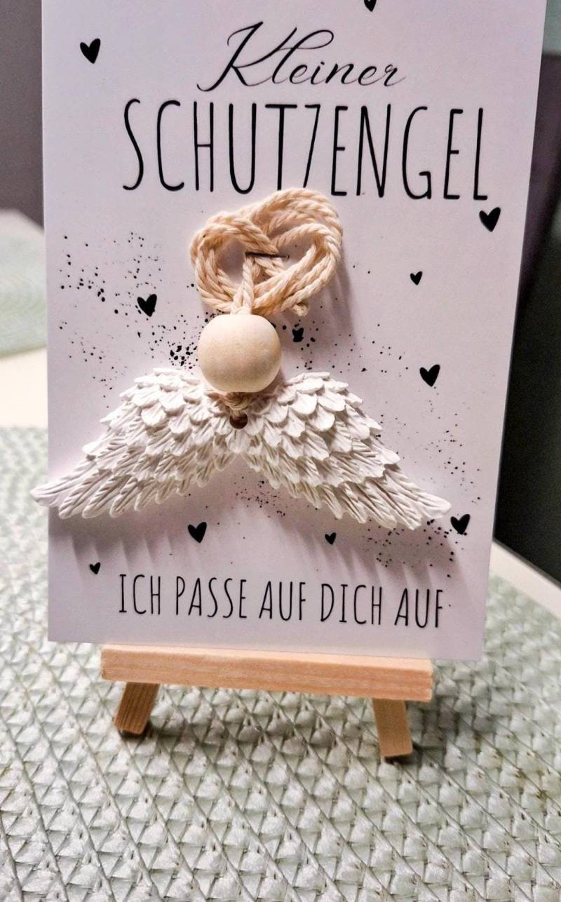 Duftstein Anhänger Schutzengel Flügel Christbaumschmuck Geschenkidee Postkarte Mitbringsel Engel Dekoration Duftstein Anhänger Schutzengel Flügel Christbaumschmuck Geschenkidee Postkarte Mitbringsel Engel Dekoration von Etsy - DIYZauberfee