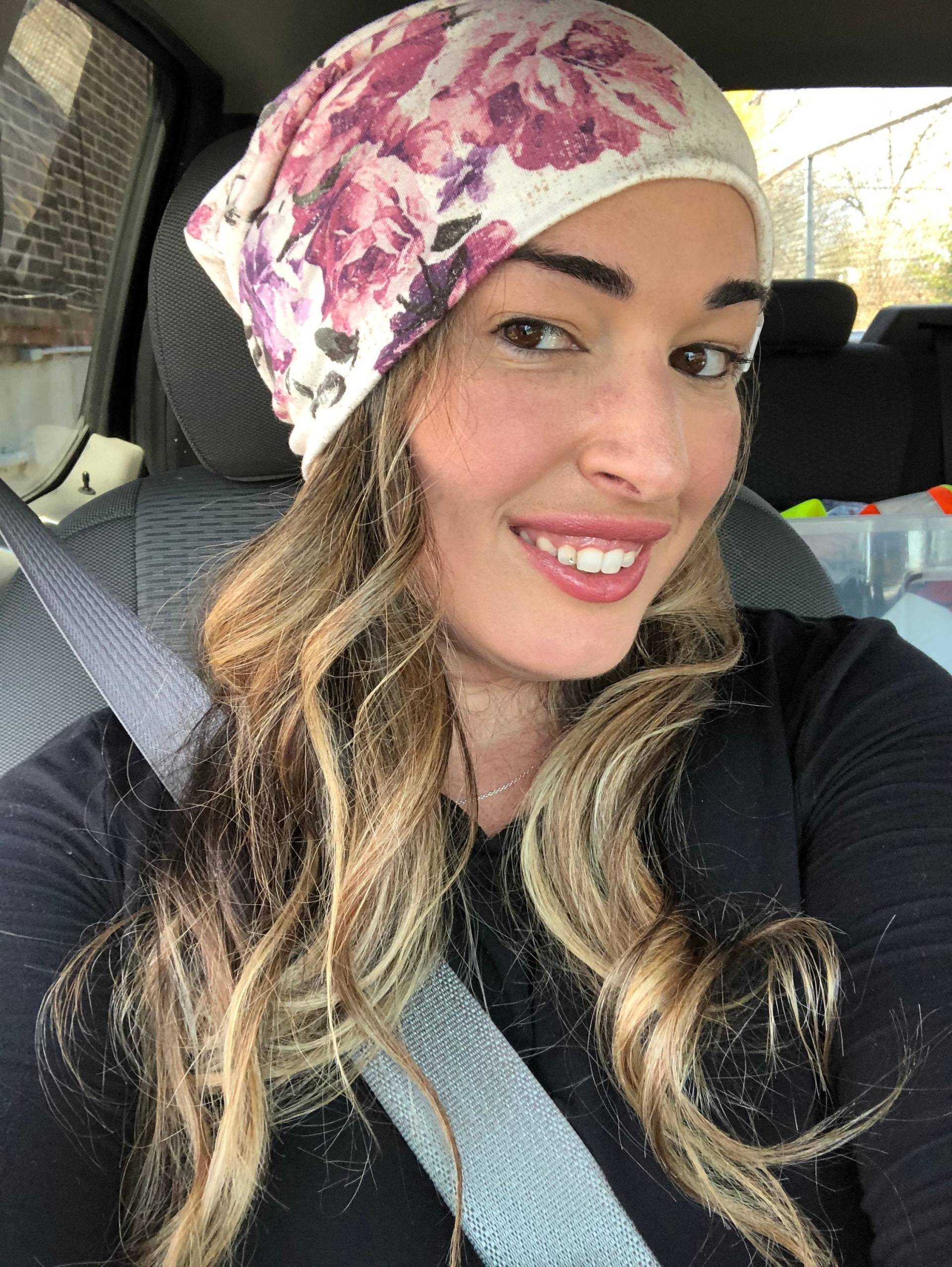 Beige Rosa Lila Beanie Mit Blumenmuster von Etsy - DanielsThreadz