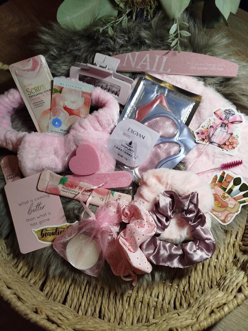Wellness Set, Geschenk, Kosmetik Box, Geschenkbox Für Frauen, Beauty Box, Glossybox Wellness Set, Geschenk, Kosmetik Box, Geschenkbox Für Frauen, Beauty Box, Glossybox von Etsy - DannysKreativzauber
