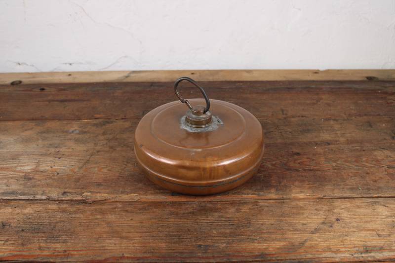 Vintage Wärmflasche Metall Höhe 8 × Breite 19 cm Vintage Wärmflasche Metall Höhe 8 × Breite 19 cm von Etsy - DasEmporium
