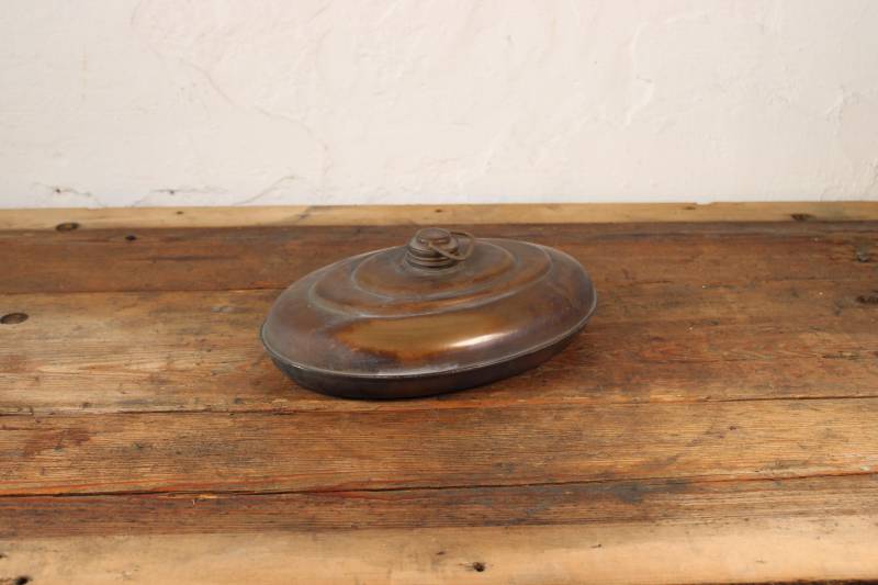 Vintage Wärmflasche Metall Höhe 8 × Breite 26 cm Vintage Wärmflasche Metall Höhe 8 × Breite 26 cm von Etsy - DasEmporium