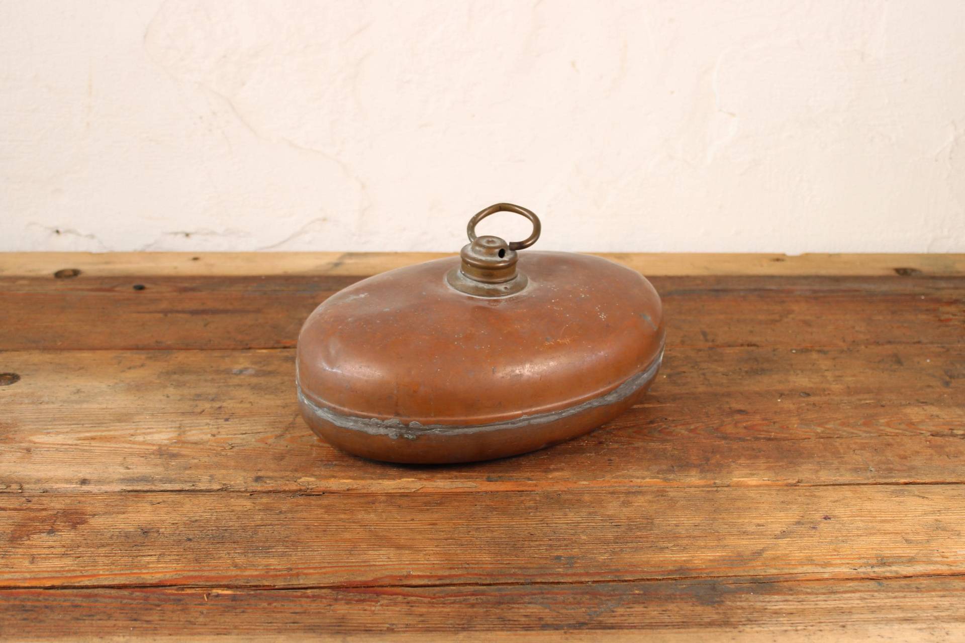 Vintage Wärmflasche Metall Höhe 8 × Breite 26 cm Vintage Wärmflasche Metall Höhe 8 × Breite 26 cm von Etsy - DasEmporium