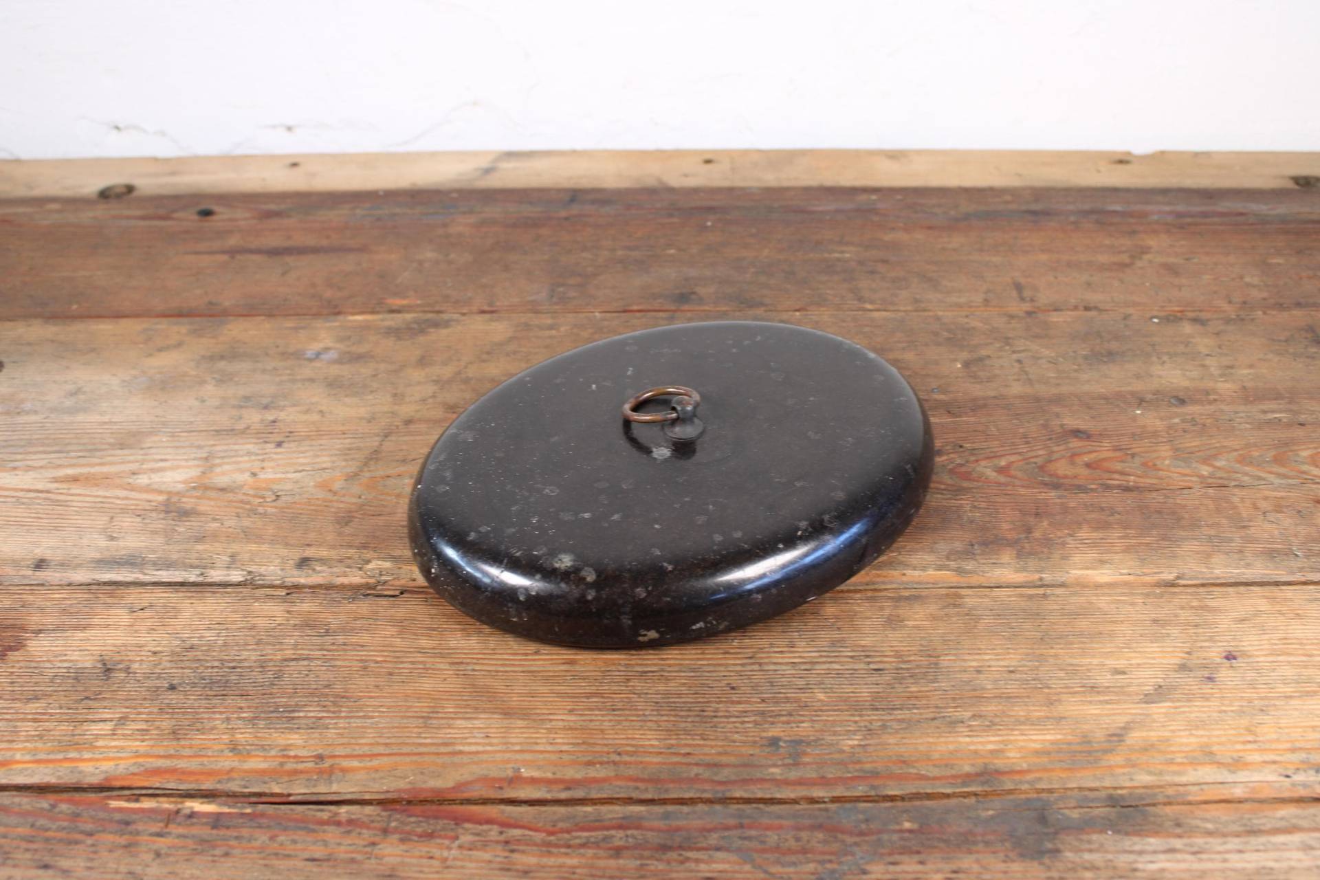 Vintage Wärmflasche Metall Höhe 8 × Breite 26 cm Vintage Wärmflasche Metall Höhe 8 × Breite 26 cm von Etsy - DasEmporium