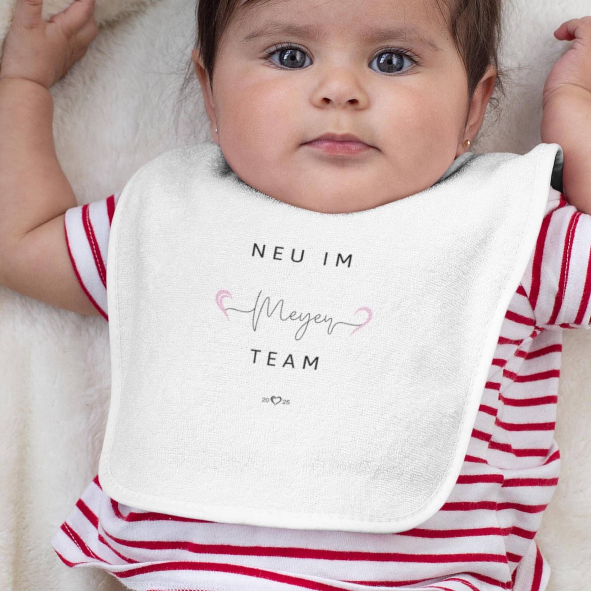 Personalisiertes Baby Lätzchen, Name Wunschtext, Geschenk Zur Geburt, Für Schwangerschaftsverkündung, Babyshower, Bio Baumwolle, Nachhaltig Personalisiertes Baby Lätzchen, Name Wunschtext, Geschenk Zur Geburt, Für Schwangerschaftsverkündung, Babyshower, Bio Baumwolle, Nachhaltig von Etsy - DattiDesignsStore