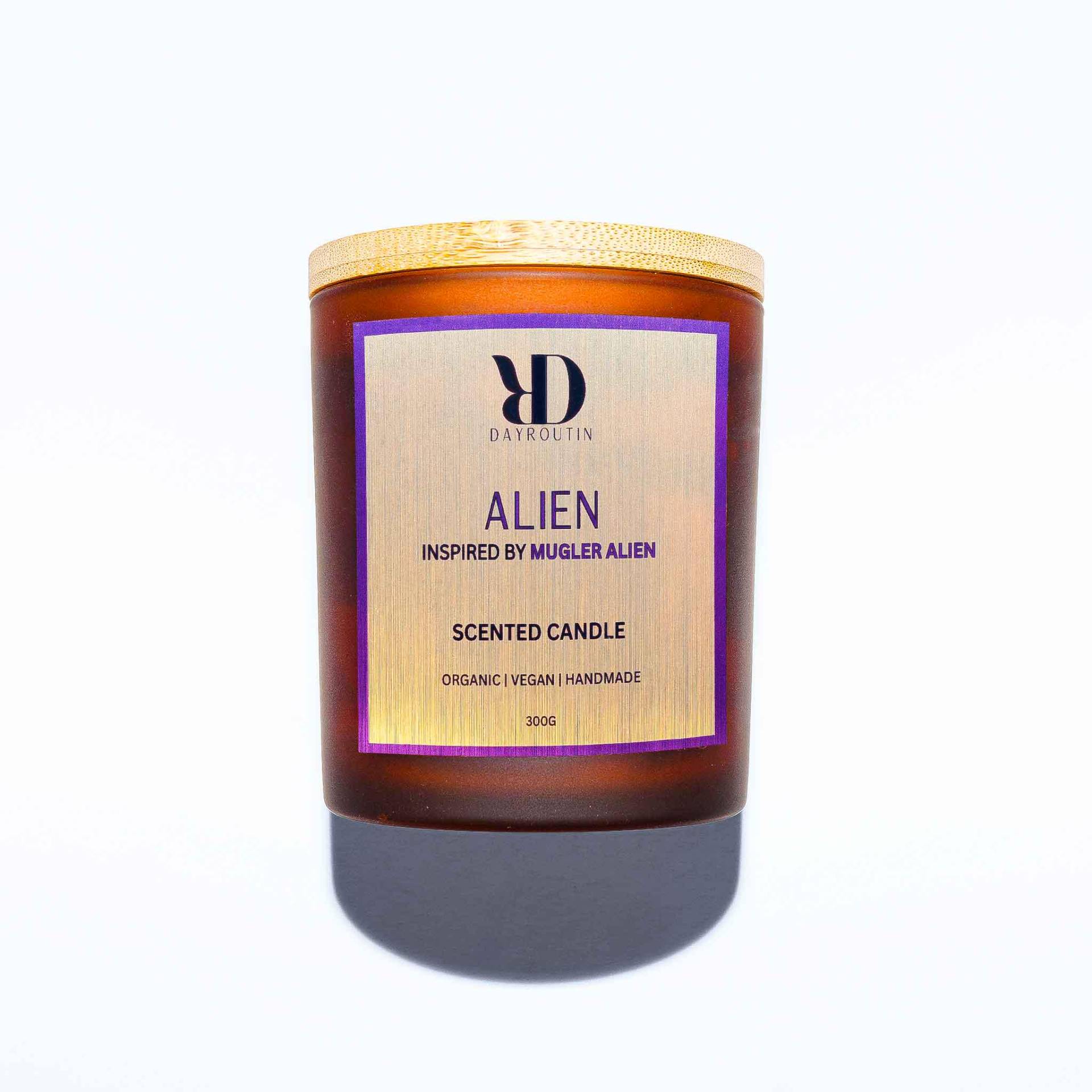 Alien - Mugler Inspired Scented Candle Alien - Mugler Inspired Scented Candle von Etsy - DayRoutin