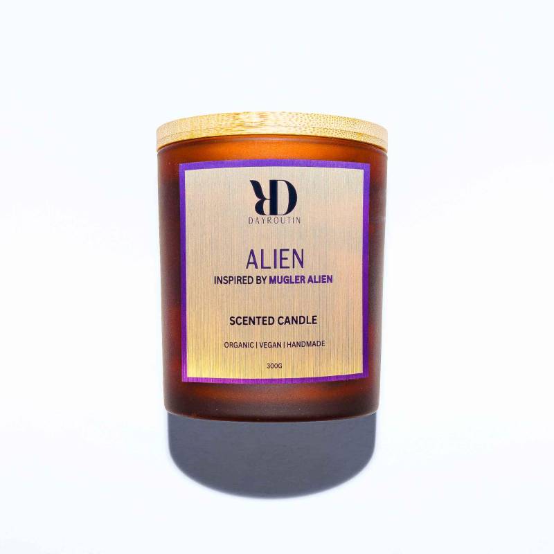Alien - Mugler Inspired Scented Candle Alien - Mugler Inspired Scented Candle von Etsy - DayRoutin