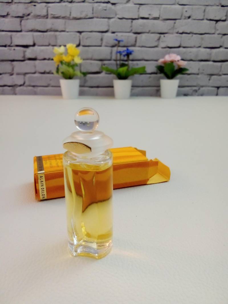 Vintage Lyra Von Alain Delon 5Ml, Mit Originalkarton, Seltenes Fundstück von Etsy - DealStory