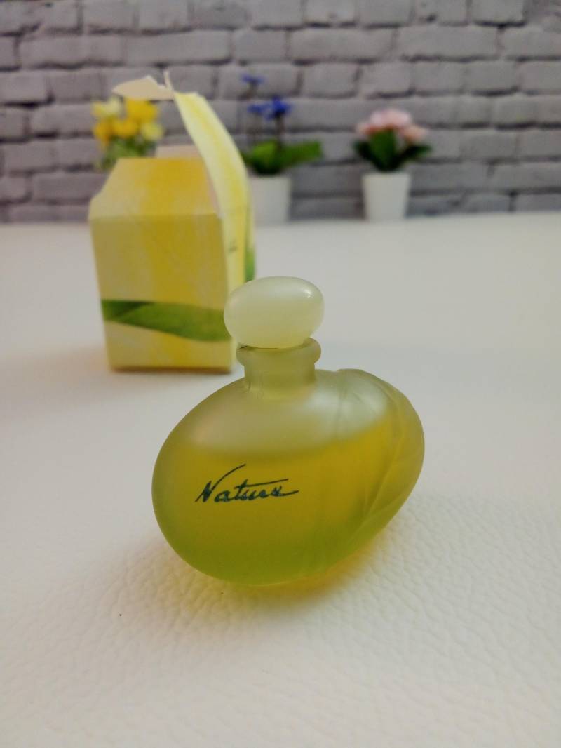 Vintage Nature Yves Rocher, 5 Ml, Mit Originalkarton, Seltenes Fundstück, Rarität Vintage Nature Yves Rocher, 5 Ml, Mit Originalkarton, Seltenes Fundstück, Rarität von Etsy - DealStory