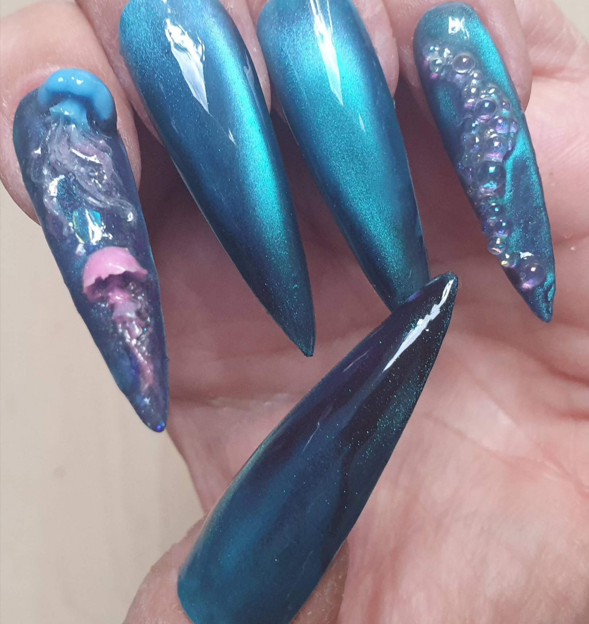 Tiefsee Pressnägel von Etsy - DeeniasUniques