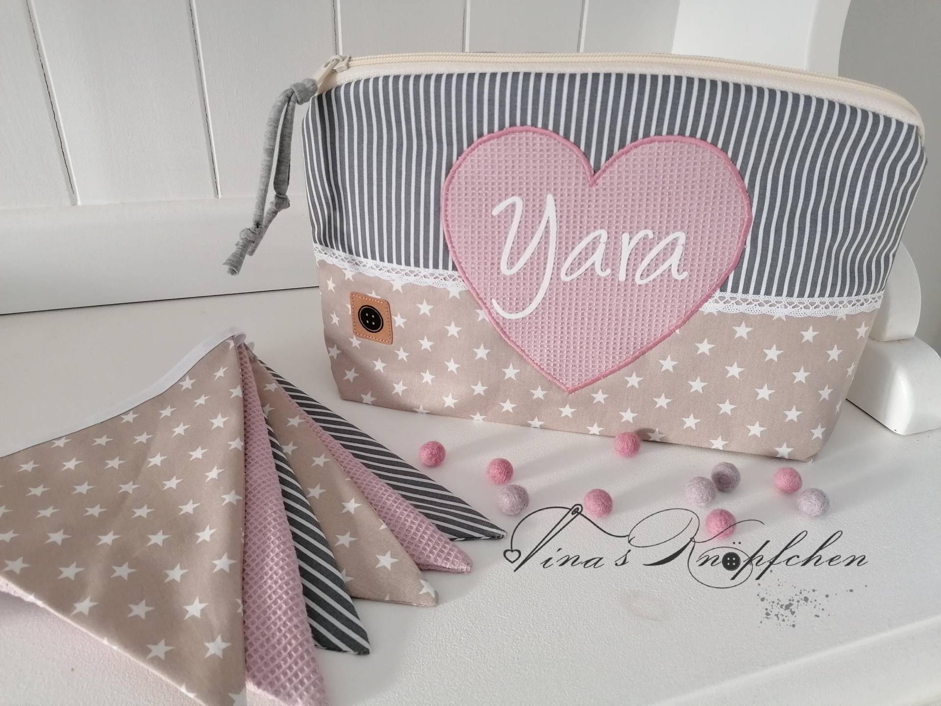Windeltasche Mit Name/ Altrosa /Beige/Geschenk Zur Geburt/Baby/Taufgeschenk/ Personalisiertes Windeltasche Mit Name/ Altrosa /Beige/Geschenk Zur Geburt/Baby/Taufgeschenk/ Personalisiertes von Etsy - DeinKuestenknopf