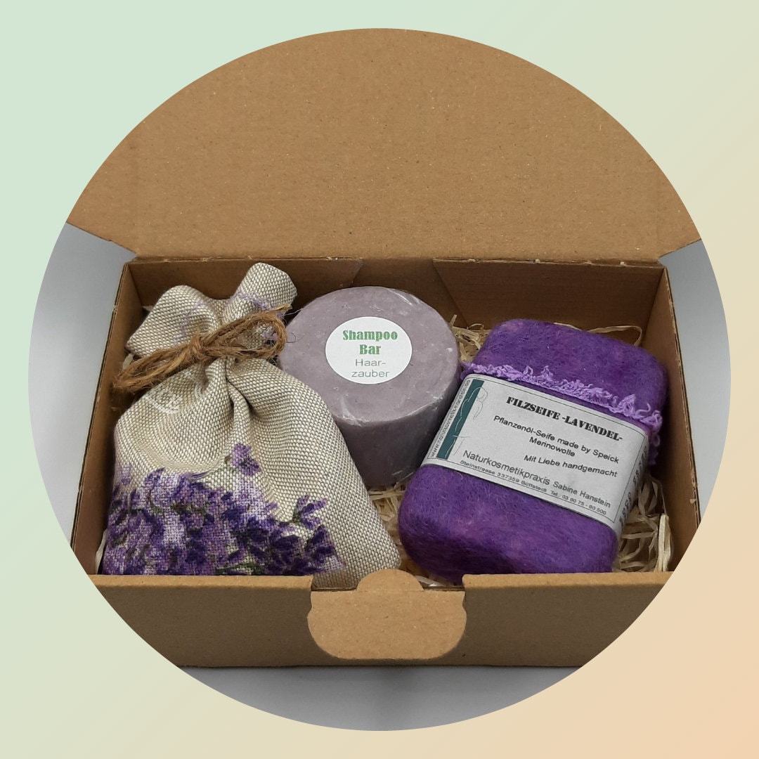 Naturkosmetik Geschenkbox "Lavendel Liebe" Vegan Handgemacht Wellness Beauty Spa Hautpflege Seife Festes Shampoo Ostergeschenk Frauen Naturkosmetik Geschenkbox "Lavendel Liebe" Vegan Handgemacht Wellness Beauty Spa Hautpflege Seife Festes Shampoo Ostergeschenk Frauen von Etsy - DeineNaturkosmetik